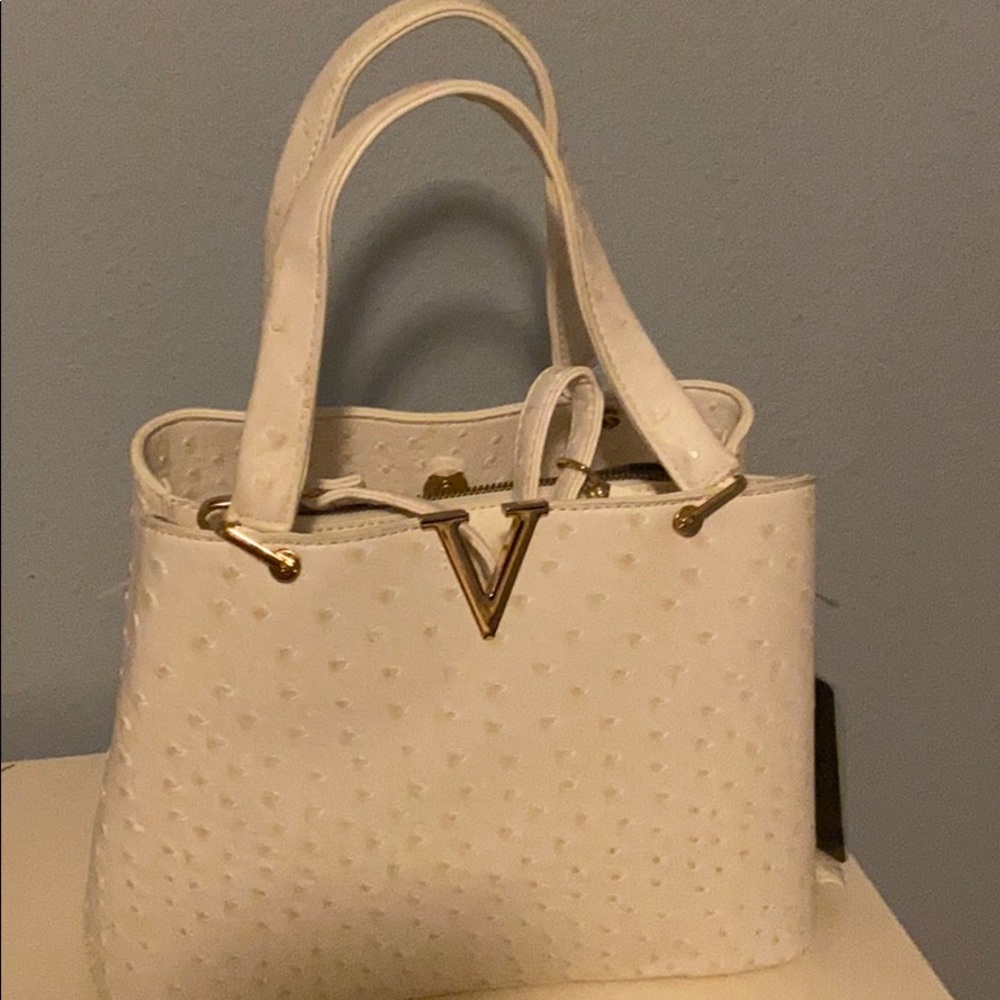 Purse - Picture 2 of 5